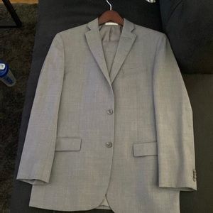 Michael Kors 42L suit, Pants are 33x34